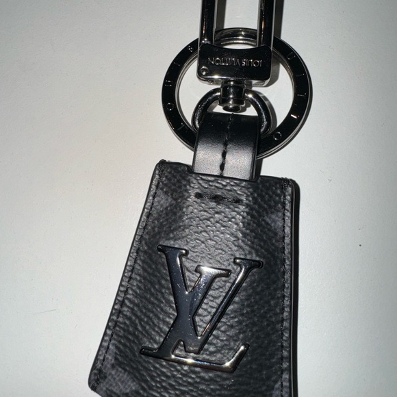 Louis Vuitton keychain (blue) - Picture 6 of 8